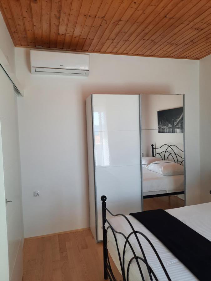 Apartment Jakovcevic Zara Esterno foto